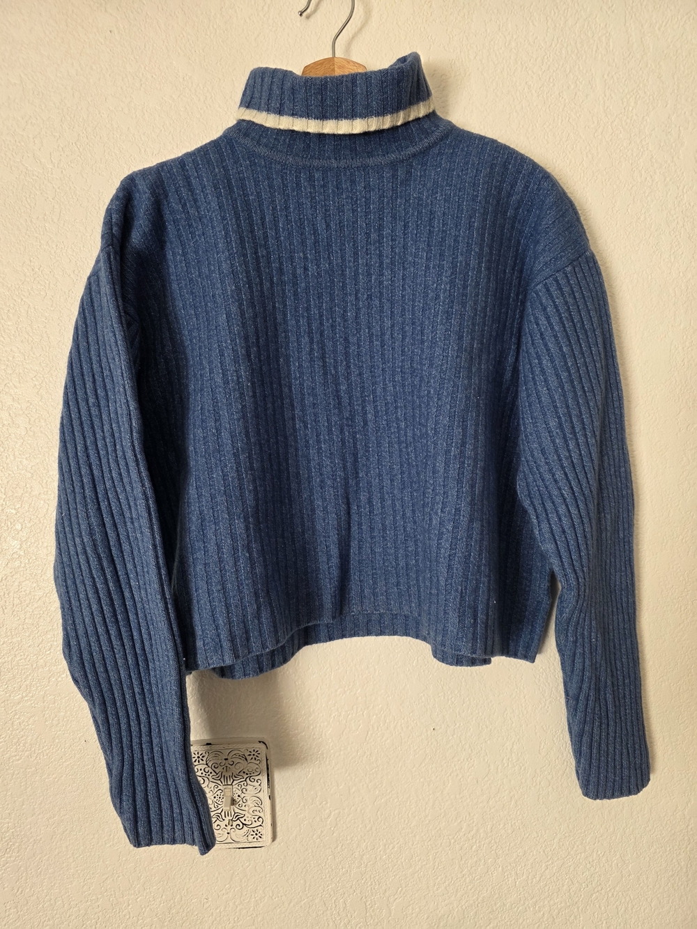 Country Road Blue Ribbed Turtleneck Sweater with Cream Trim